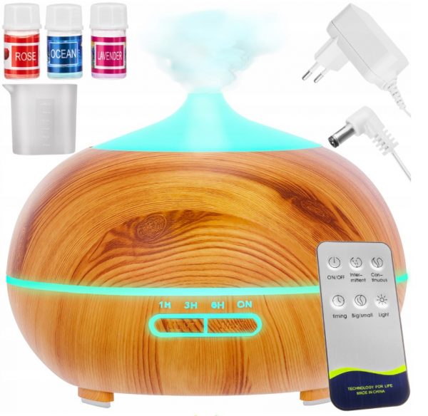 Umidificator de aer / difuzor de aromă cu ionizator + uleiuri - aparatul are si o functie de aromaterapie extrem de utila. Ideal pentru cei care suferă de alergii și astmatici.