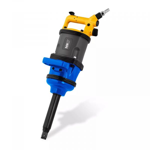 Cheie de impact pneumatica | 4.600 Nm, model: MSW-ATW4600 inclusiv accesorii extinse - manevrare ușoară datorită mânerului ergonomic.