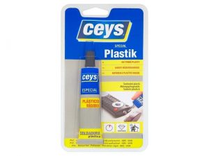 Adezivul Ceys SPECIAL PLASTIK - 30 ml - poate fi folosit pe PVC, metacrilat, poliester, ABS, SAN.