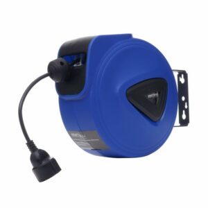 Cablul prelungitor, 10m, 3×1.5mm | KD4027 este o soluție practică pentru oricine caută ordine, siguranță și confort la locul de muncă.